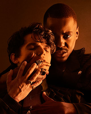 Royal Shakespeare Company: Born With Teeth