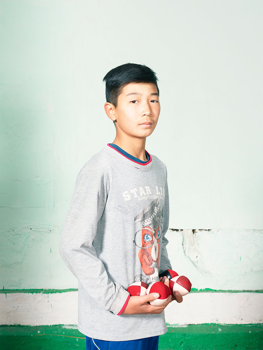 Circus Mongolia Khadgaa_940